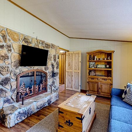 Pine Woods Cabin McHenry Esterno foto