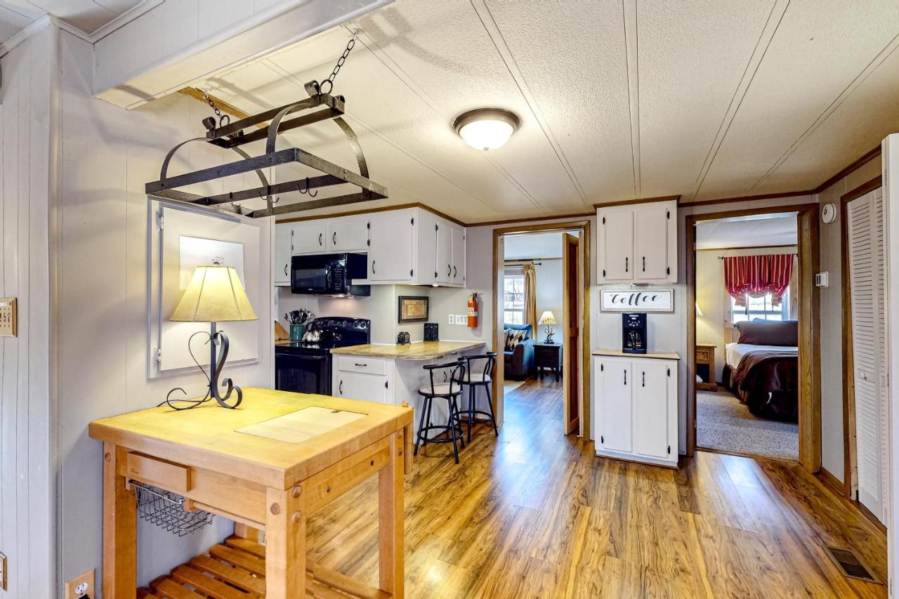Pine Woods Cabin McHenry Esterno foto