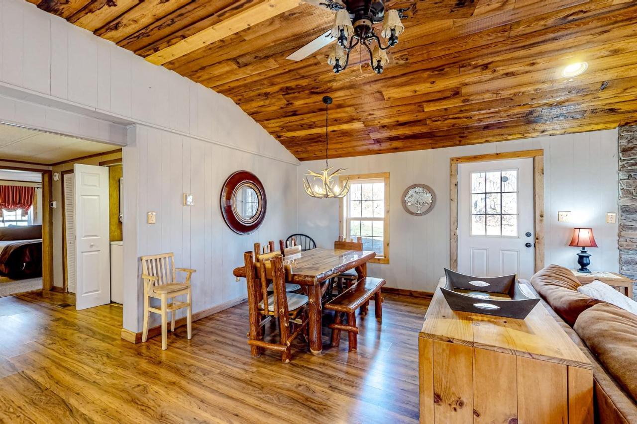 Pine Woods Cabin McHenry Esterno foto