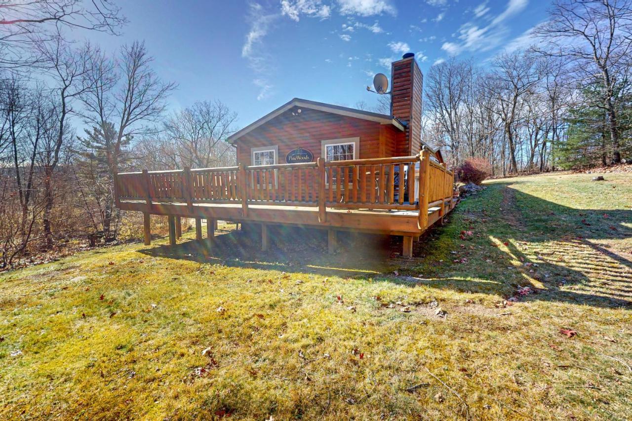 Pine Woods Cabin McHenry Esterno foto